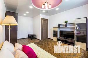 1-к квартира, посуточно, 38м2, 9/25 этаж