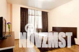 1-к квартира, посуточно, 40м2, 10/20 этаж