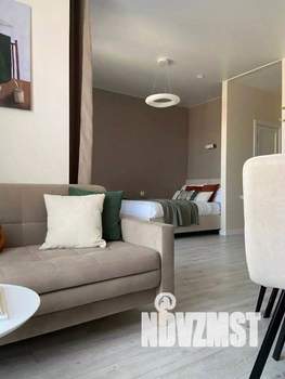 1-к квартира, посуточно, 33м2, 1/1 этаж