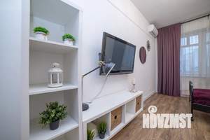 1-к квартира, посуточно, 40м2, 4/21 этаж