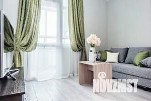 2-к квартира, посуточно, 50м2, 3/33 этаж