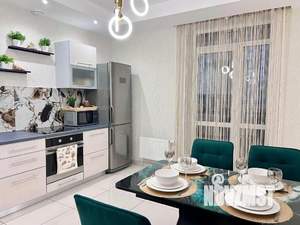 1-к квартира, посуточно, 50м2, 1/1 этаж