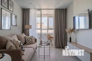 1-к квартира, посуточно, 36м2, 27/35 этаж