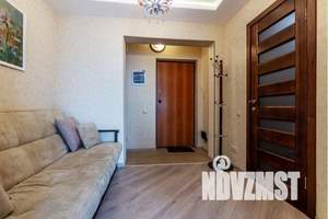 1-к квартира, посуточно, 40м2, 1/25 этаж