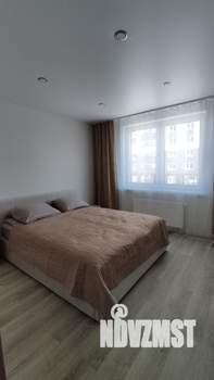 1-к квартира, посуточно, 36м2, 2/25 этаж