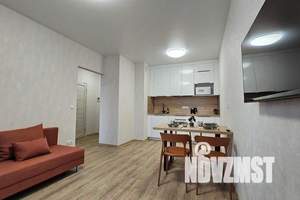 1-к квартира, посуточно, 40м2, 14/23 этаж