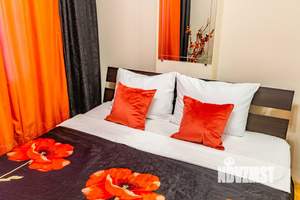 1-к квартира, посуточно, 40м2, 2/18 этаж