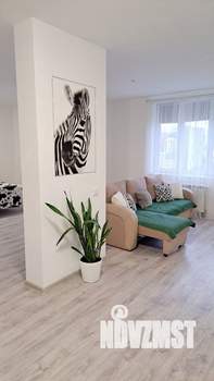 Студия квартира, на длительный срок, 73м2, 19/34 этаж