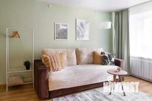 1-к квартира, посуточно, 42м2, 1/1 этаж