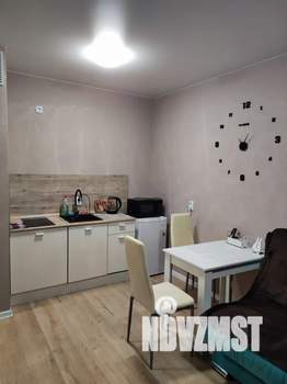 1-к квартира, посуточно, 40м2, 1/16 этаж