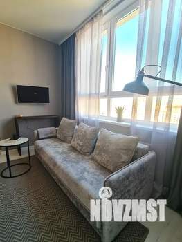 1-к квартира, посуточно, 48м2, 13/21 этаж