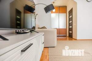 1-к квартира, посуточно, 49м2, 1/1 этаж