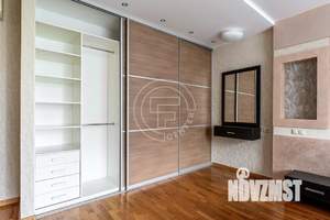 4-к квартира, на длительный срок, 172м2, 3/17 этаж