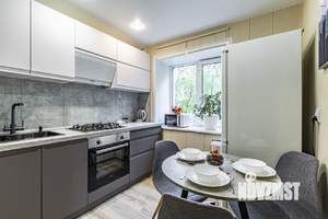2-к квартира, посуточно, 45м2, 1/1 этаж
