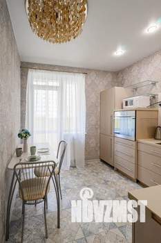 1-к квартира, посуточно, 37м2, 5/17 этаж