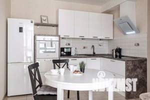 1-к квартира, посуточно, 47м2, 13/25 этаж