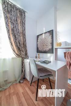 Студия квартира, посуточно, 33м2, 3/10 этаж
