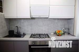 2-к квартира, посуточно, 45м2, 3/6 этаж