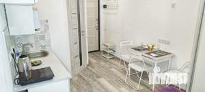 Студия квартира, посуточно, 13м2, 1/9 этаж