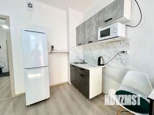 Студия квартира, посуточно, 31м2, 4/25 этаж