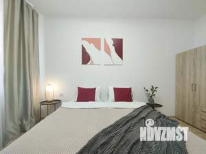 1-к квартира, посуточно, 44м2, 10/32 этаж
