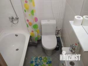 Студия квартира, посуточно, 20м2, 1/12 этаж