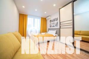 2-к квартира, посуточно, 65м2, 13/25 этаж