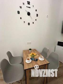 1-к квартира, посуточно, 43м2, 1/1 этаж