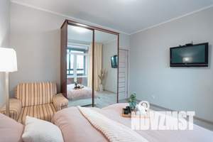 1-к квартира, посуточно, 40м2, 5/35 этаж