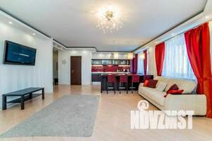 2-к квартира, посуточно, 70м2, 7/15 этаж