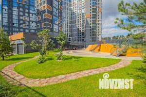 1-к квартира, посуточно, 38м2, 9/25 этаж