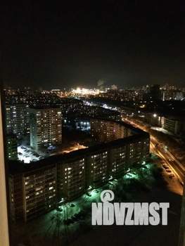 Студия квартира, посуточно, 30м2, 25/35 этаж