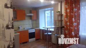 1-к квартира, посуточно, 32м2, 3/6 этаж