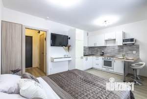 Студия квартира, посуточно, 32м2, 15/25 этаж
