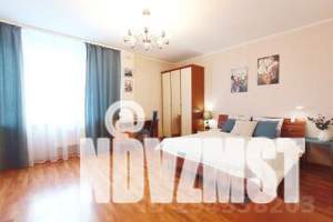 1-к квартира, посуточно, 40м2, 11/18 этаж