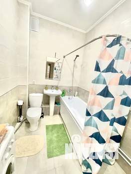 2-к квартира, посуточно, 96м2, 3/8 этаж