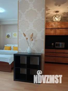 Студия квартира, посуточно, 32м2, 12/15 этаж