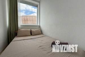 2-к квартира, посуточно, 25м2, 7/16 этаж
