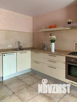 1-к квартира, посуточно, 73м2, 1/1 этаж