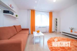 3-к квартира, посуточно, 100м2, 2/7 этаж