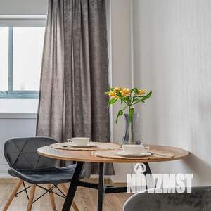 1-к квартира, посуточно, 37м2, 2/15 этаж