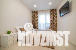 2-к квартира, посуточно, 40м2, 6/10 этаж