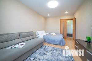 1-к квартира, посуточно, 42м2, 3/18 этаж