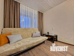 1-к квартира, посуточно, 38м2, 7/9 этаж