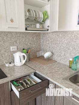 1-к квартира, посуточно, 38м2, 16/27 этаж