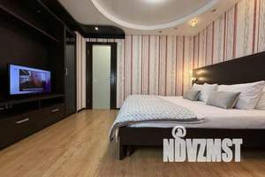 1-к квартира, посуточно, 45м2, 16/20 этаж