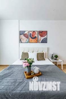 1-к квартира, посуточно, 45м2, 18/23 этаж