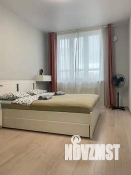 1-к квартира, посуточно, 34м2, 8/25 этаж