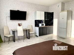 1-к квартира, посуточно, 40м2, 1/1 этаж