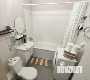 1-к квартира, посуточно, 40м2, 4/15 этаж
